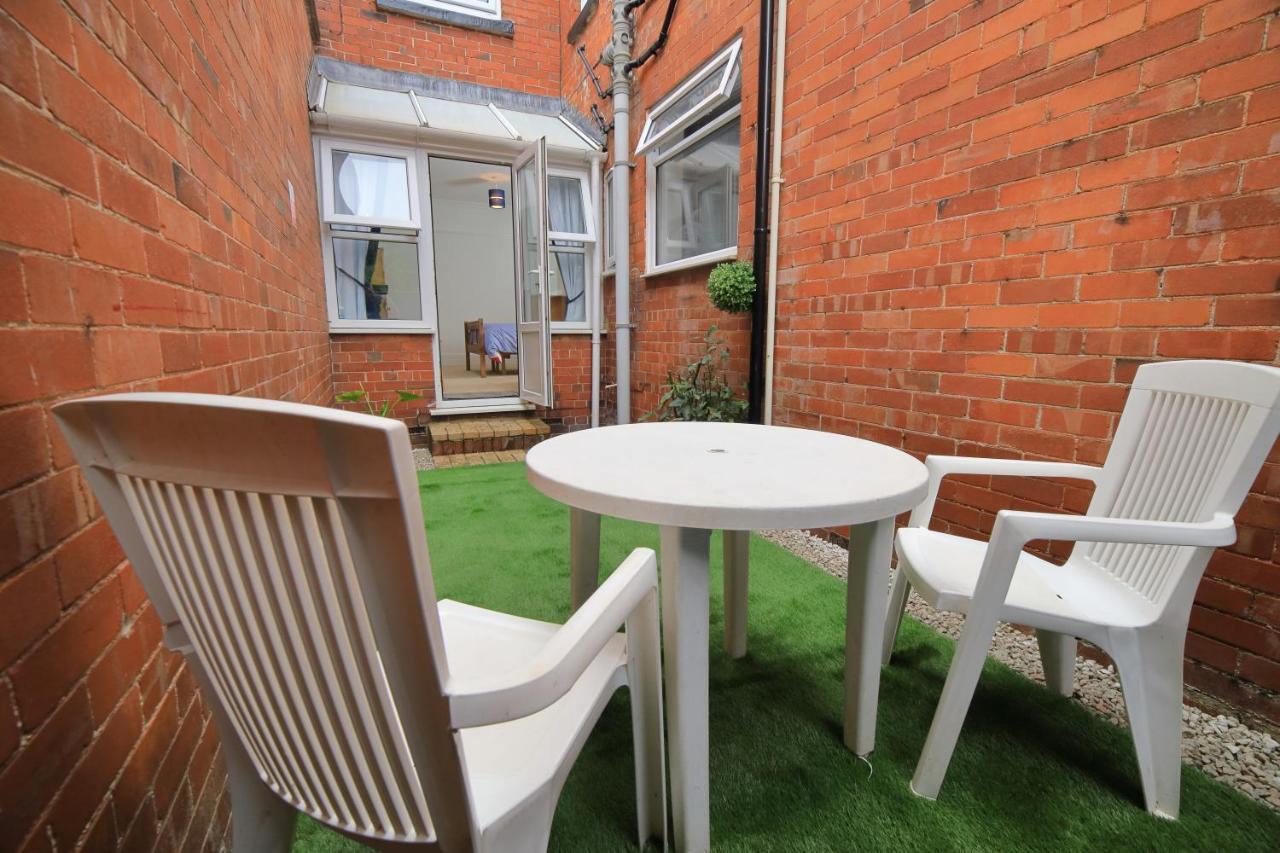 Exmouth - Newly Available, Near The Beach Daire Dış mekan fotoğraf